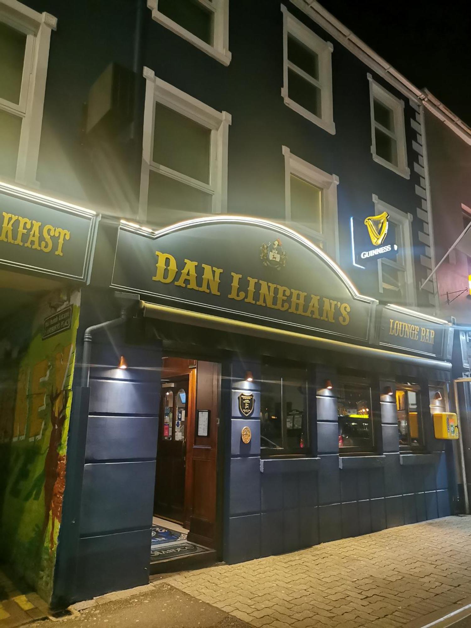 Dan Linehan'S B&B 킬라니 외부 사진